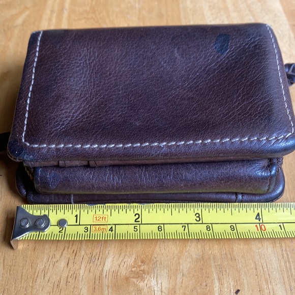 Fossil used wallet billfold 4x3” - Picture 9 of 13